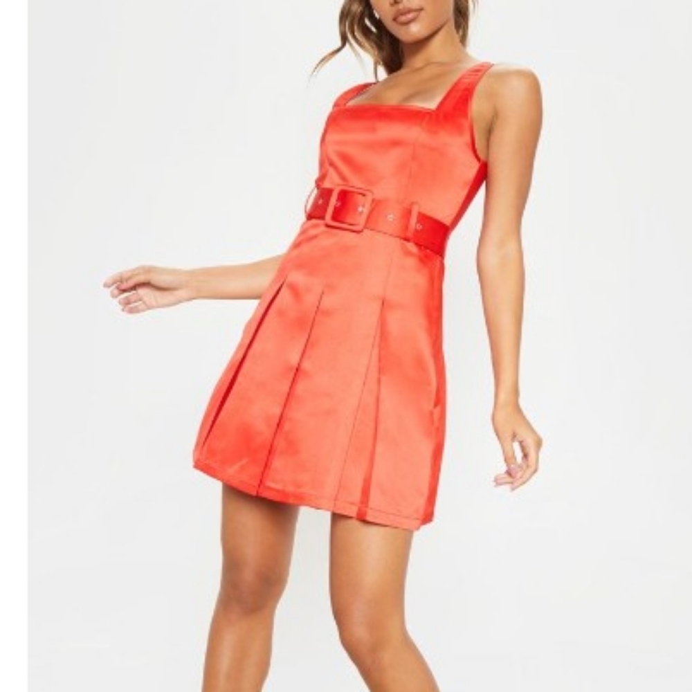 Red plt size 2 u.k. dress 00 in usa